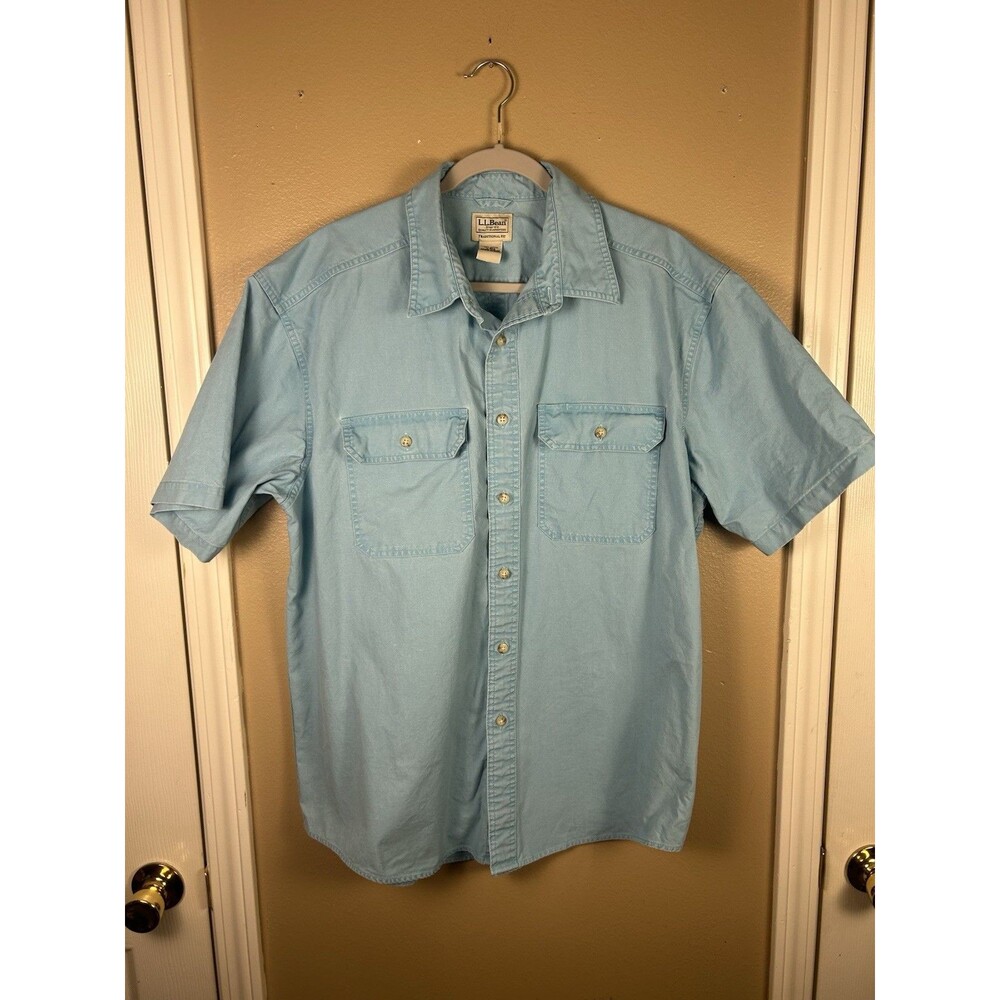 LL Bean Sunwashed Canvas Shirt Mens Medium Blue Button Down Pockets 270135